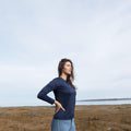 Long-sleeved sweater made of recycled polyester for long hikes, sports and the outdoors. Eco-friendly and produced in Canada for long hikes and camping.